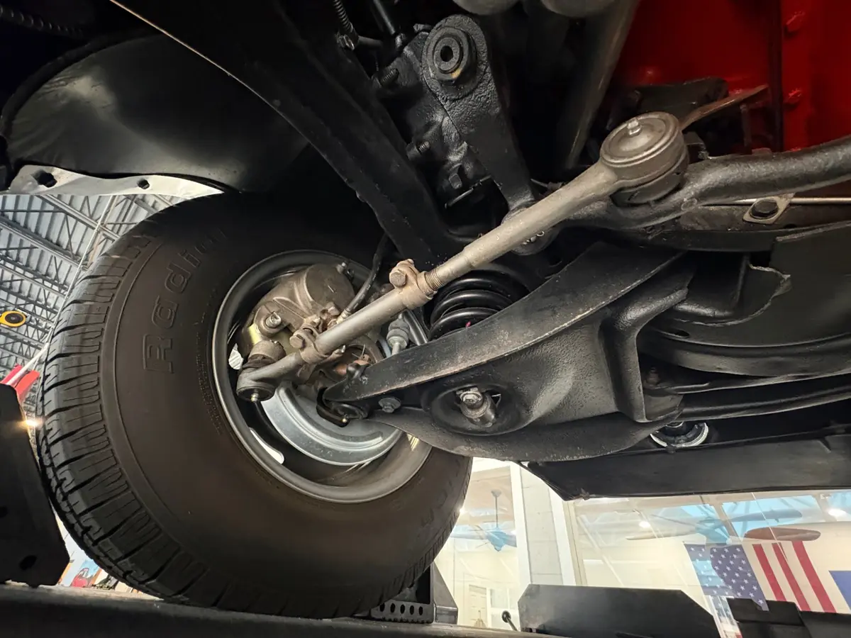 Vehicle photo 64