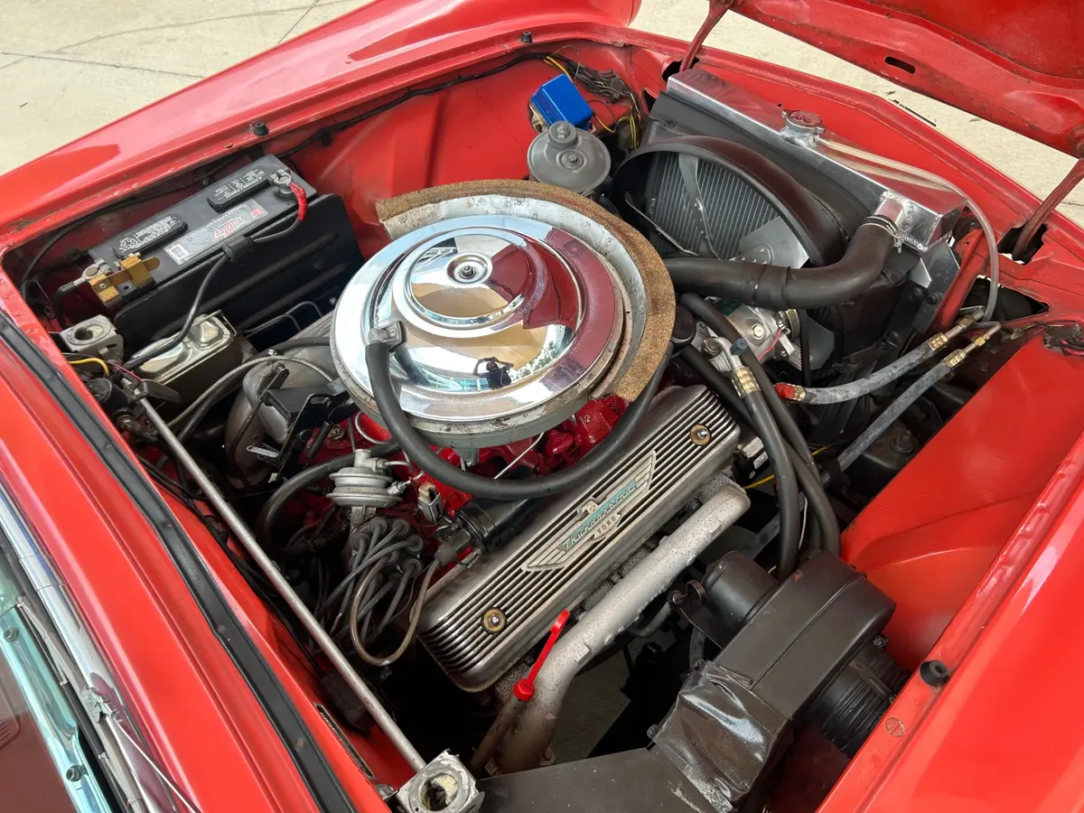 Vehicle photo 27