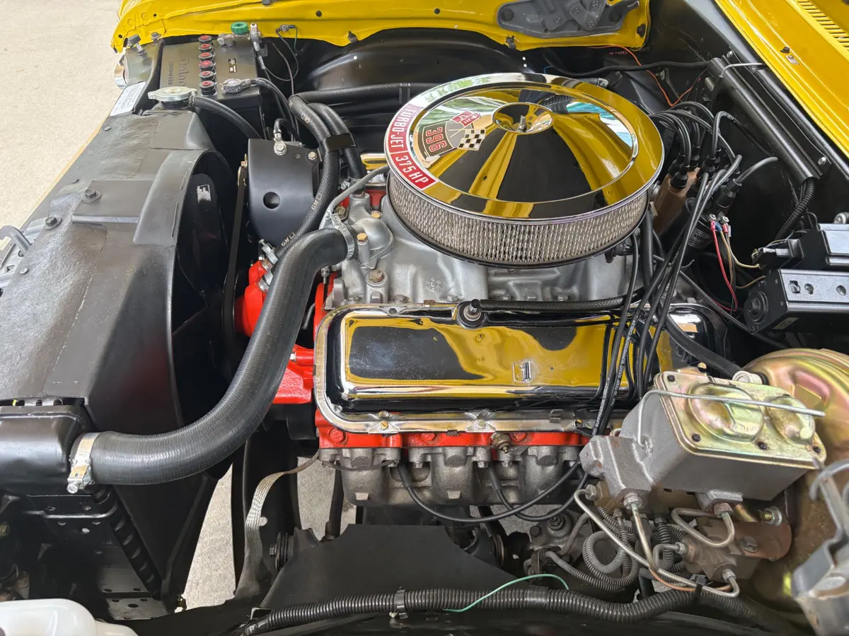 Vehicle photo 36