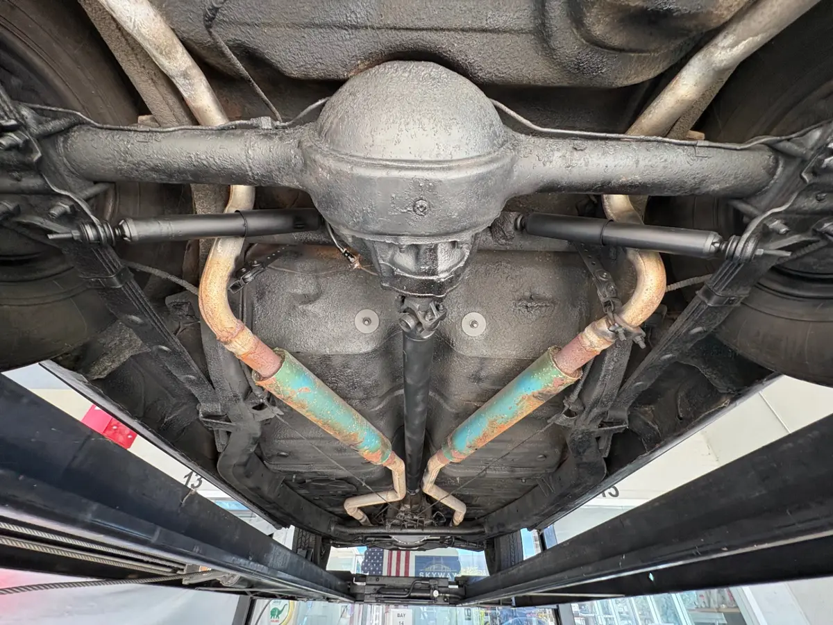 Vehicle photo 42