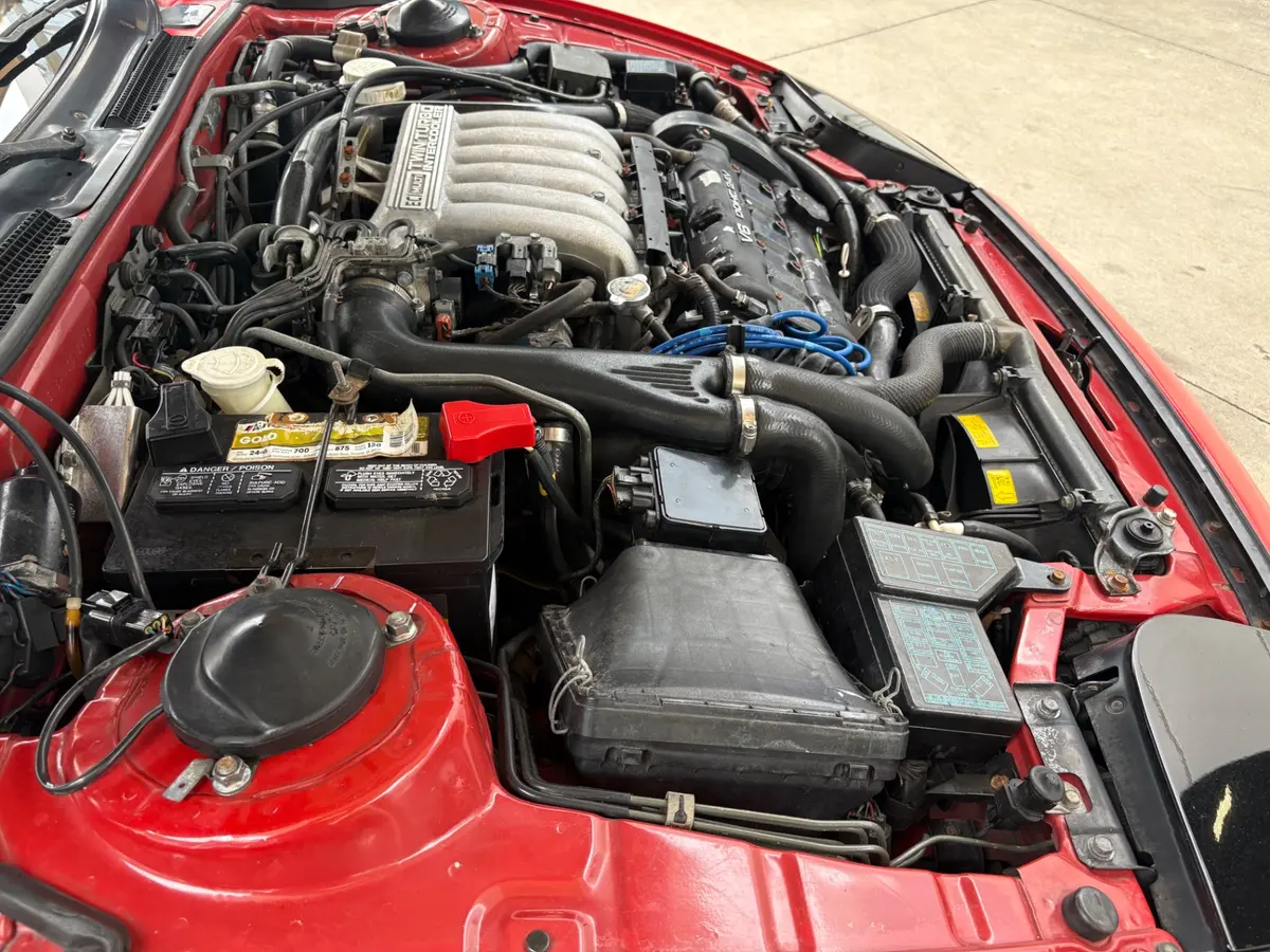 Vehicle photo 28