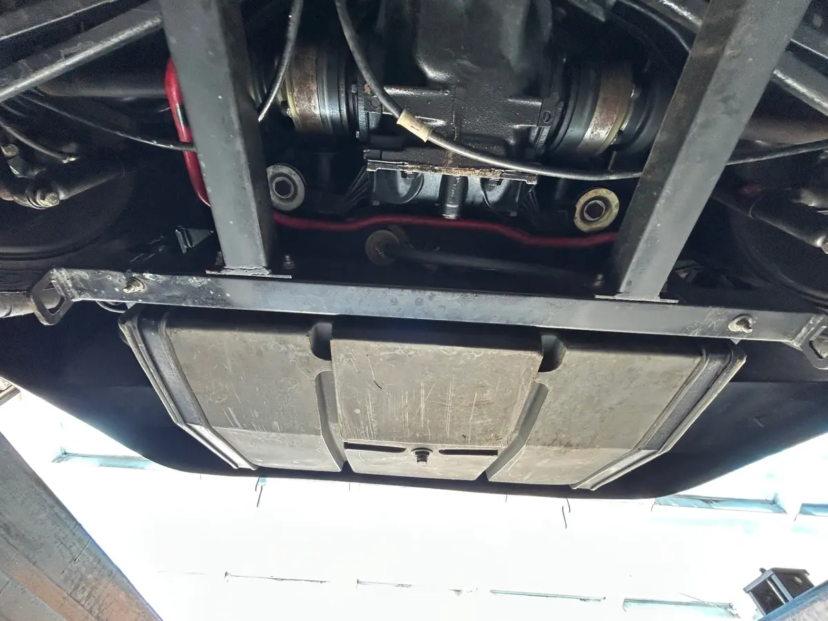 Vehicle photo 51