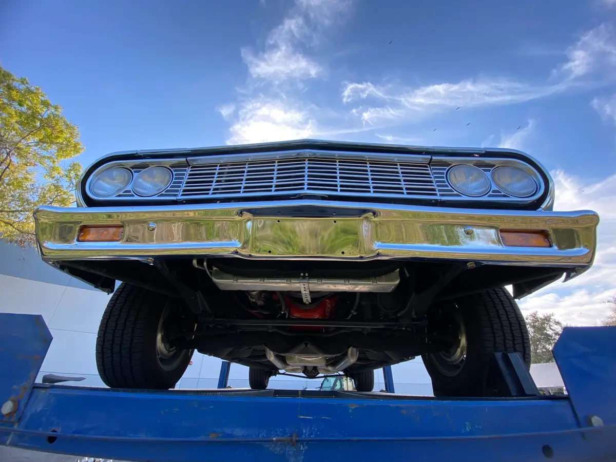Vehicle photo 38