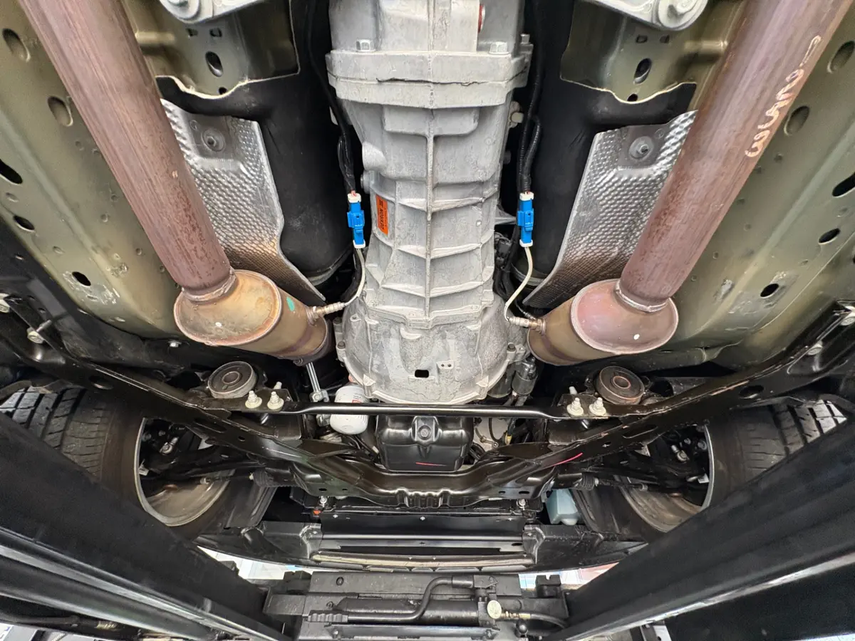 Vehicle photo 53