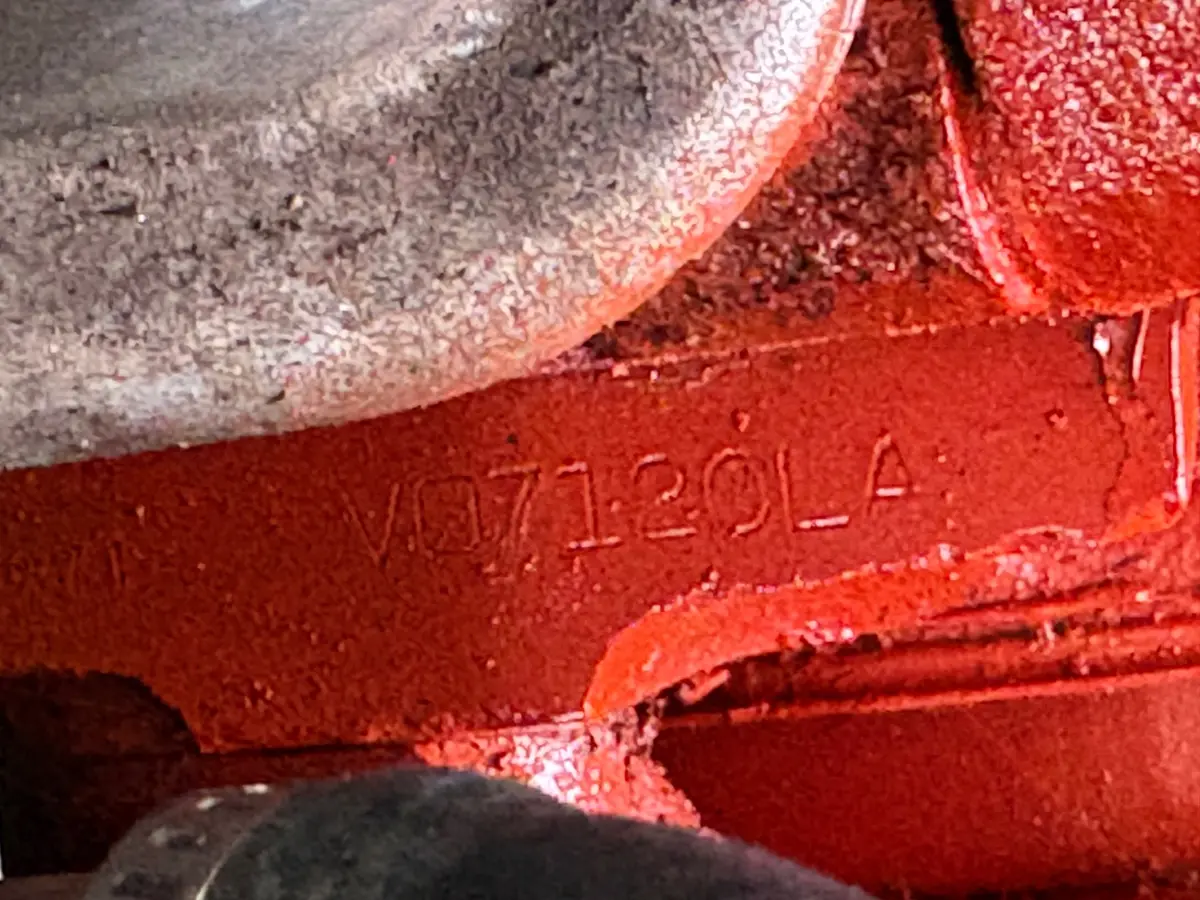 Vehicle photo 30