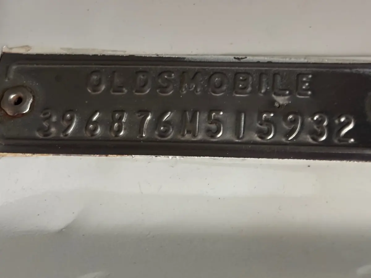 Vehicle photo 15