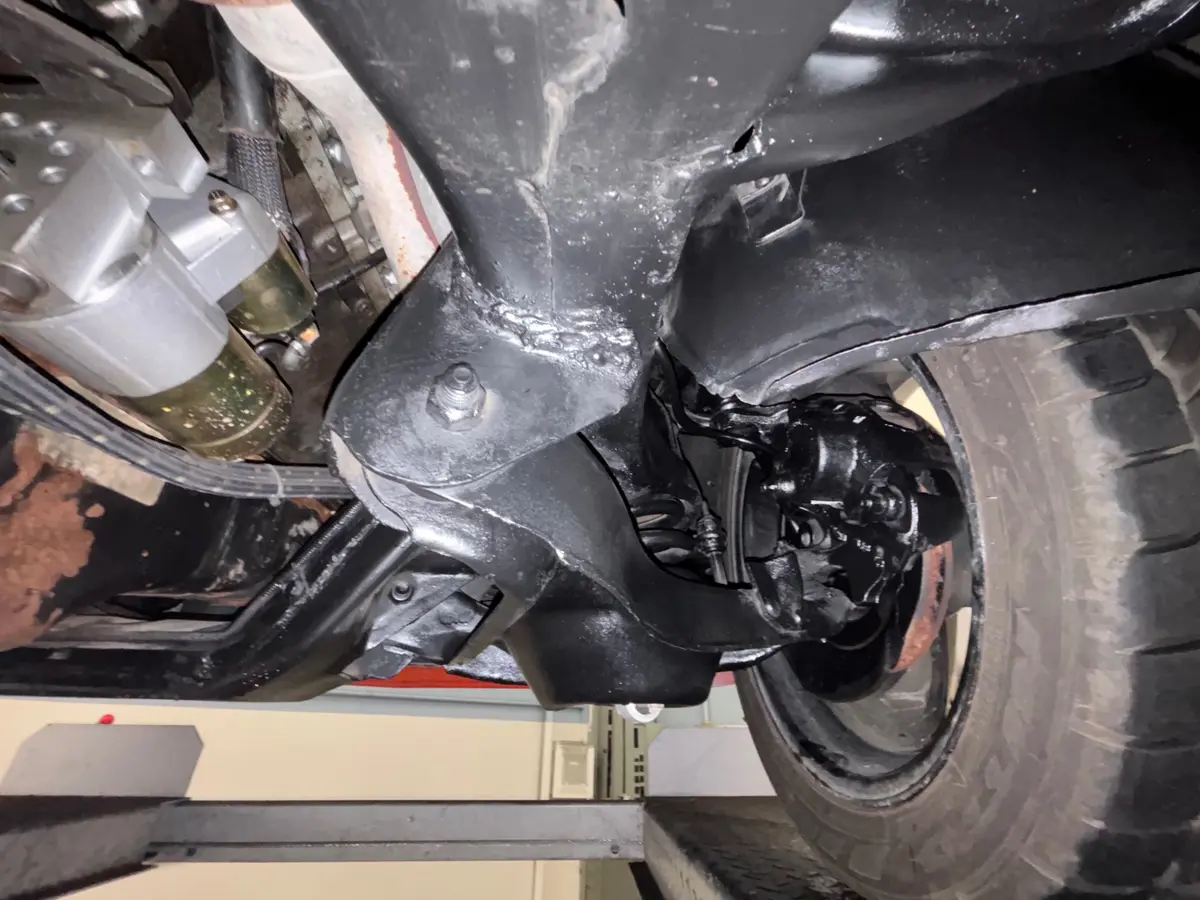 Vehicle photo 42
