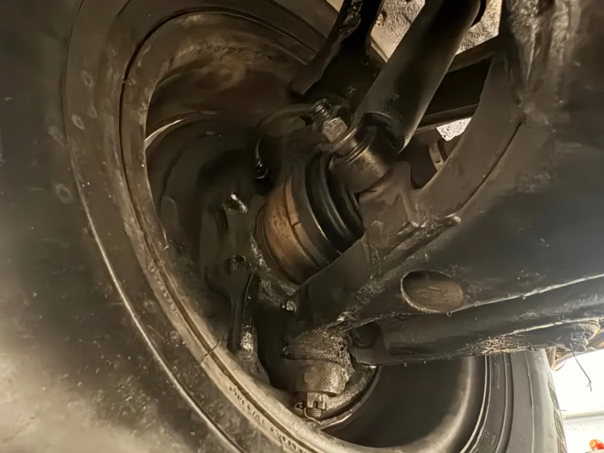 Vehicle photo 51