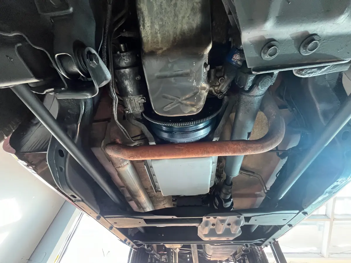 Vehicle photo 49