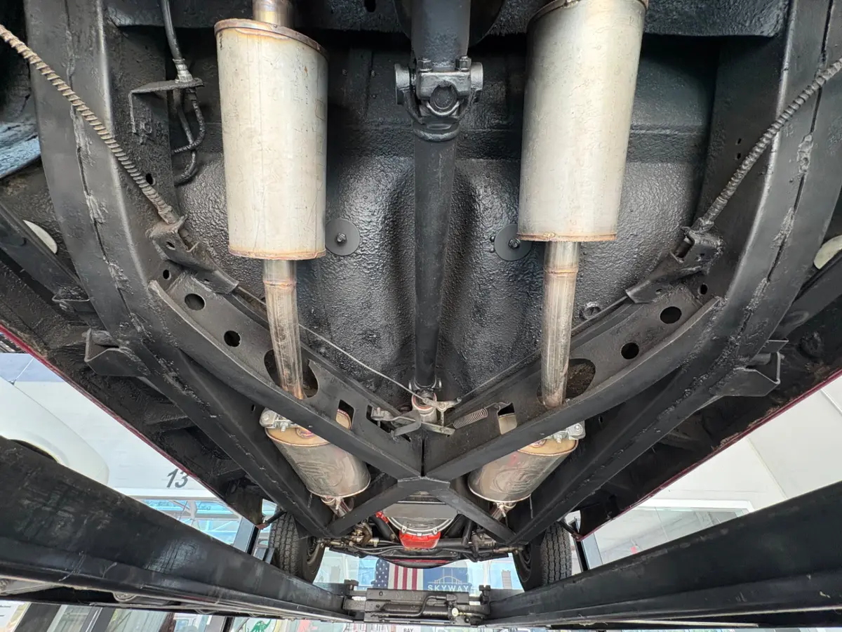 Vehicle photo 53
