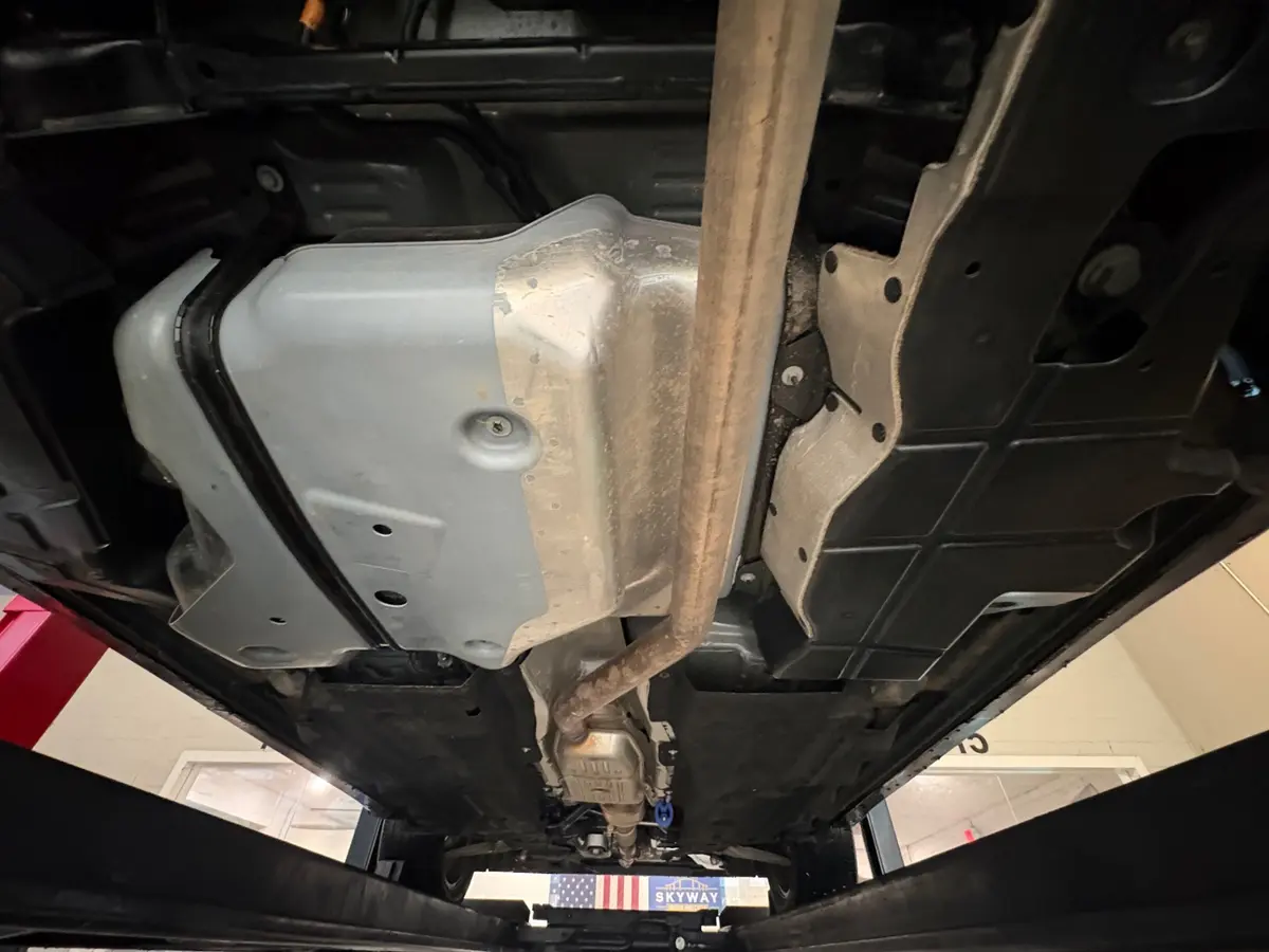 Vehicle photo 51