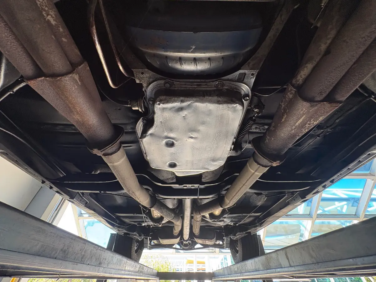 Vehicle photo 58