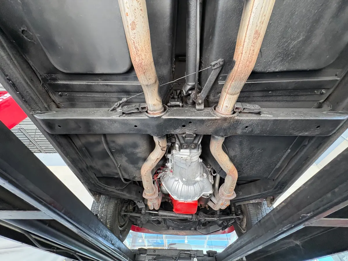 Vehicle photo 53