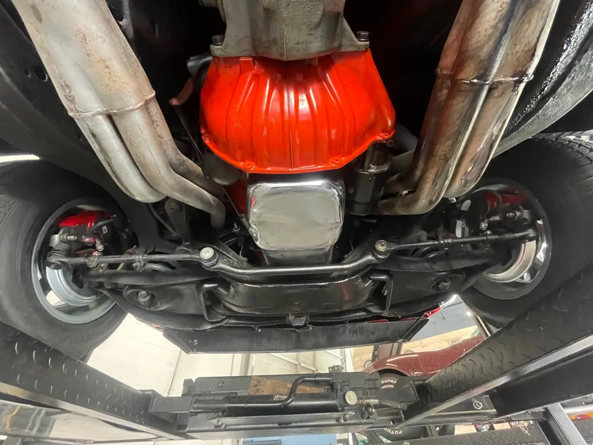 Vehicle photo 46