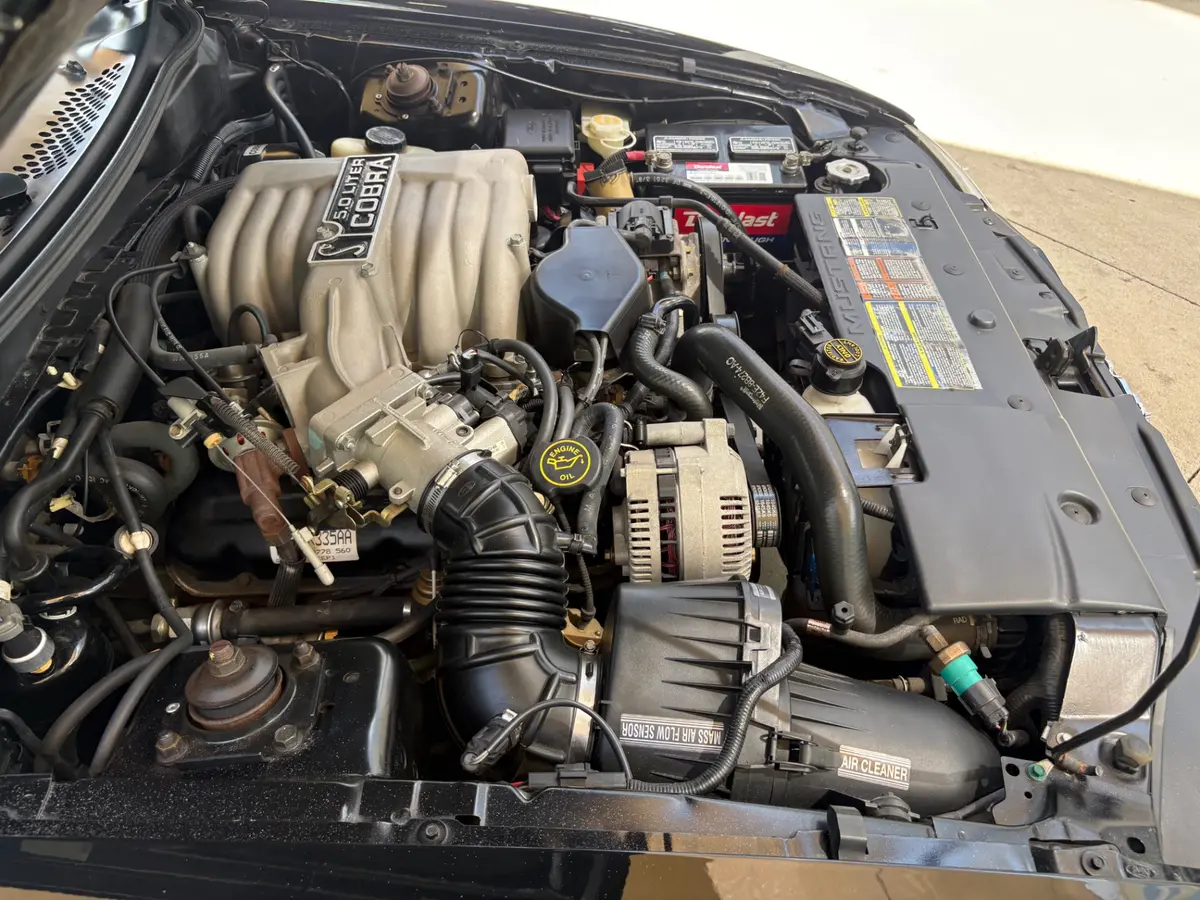 Vehicle photo 31