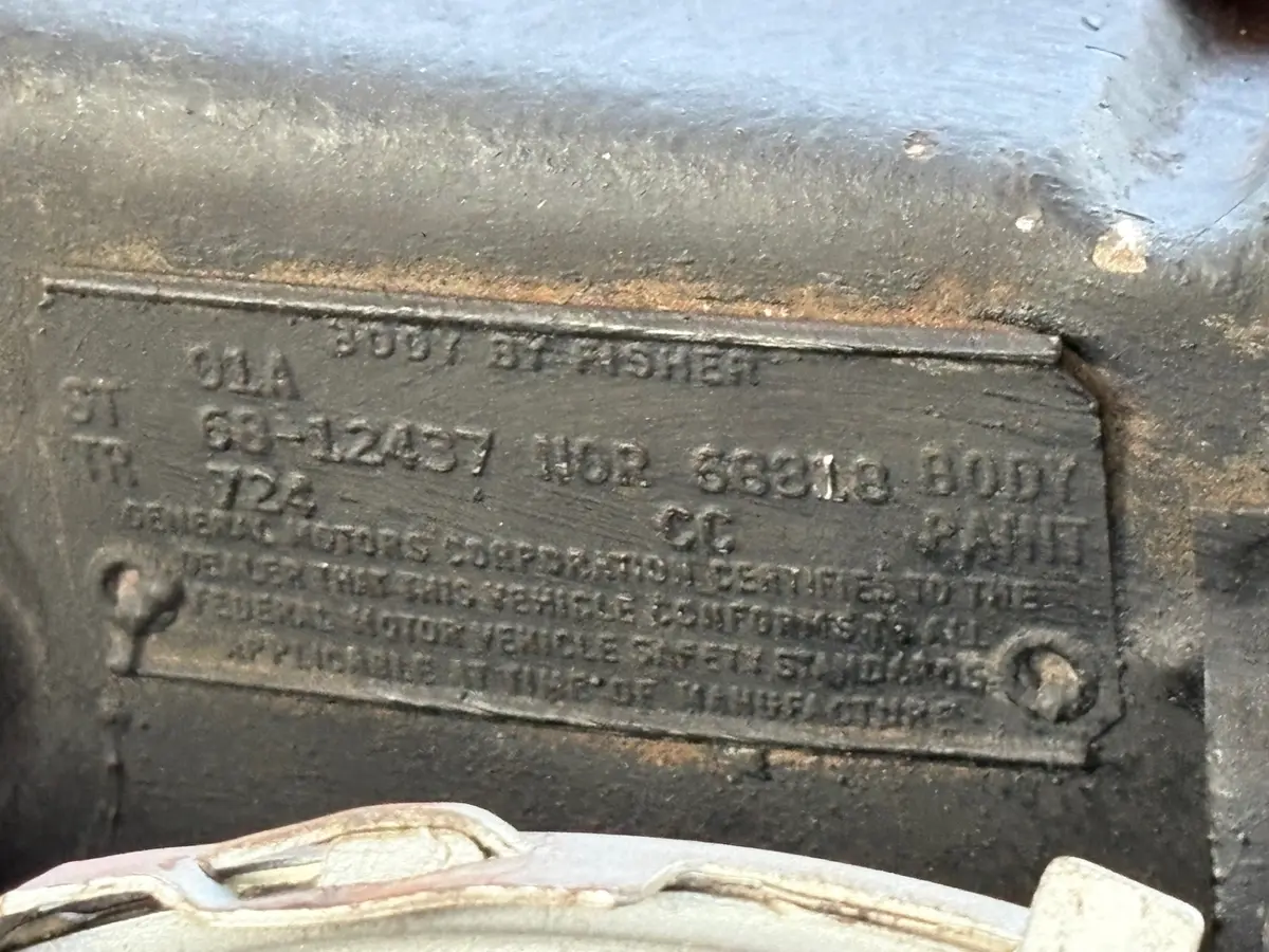 Vehicle photo 27