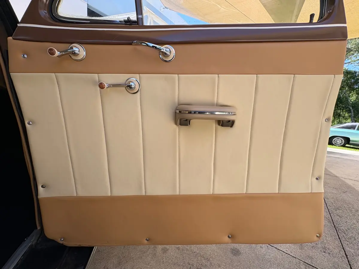 Vehicle photo 35