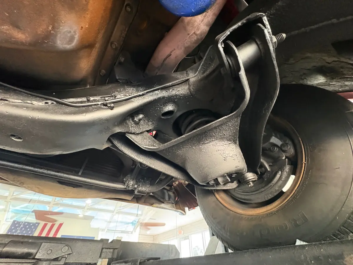 Vehicle photo 57