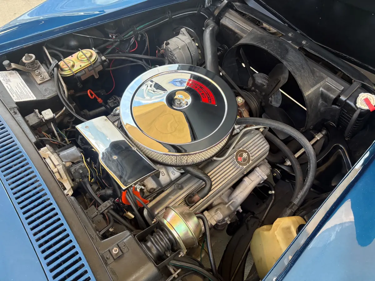 Vehicle photo 41