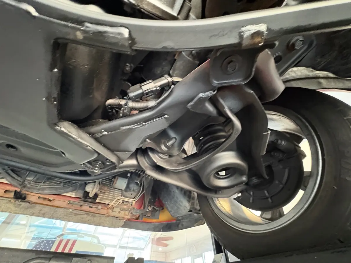 Vehicle photo 55
