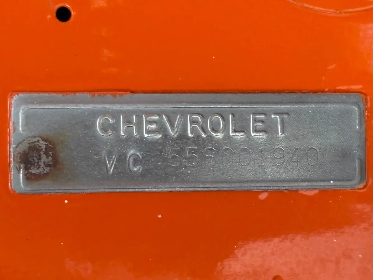 Vehicle photo 24