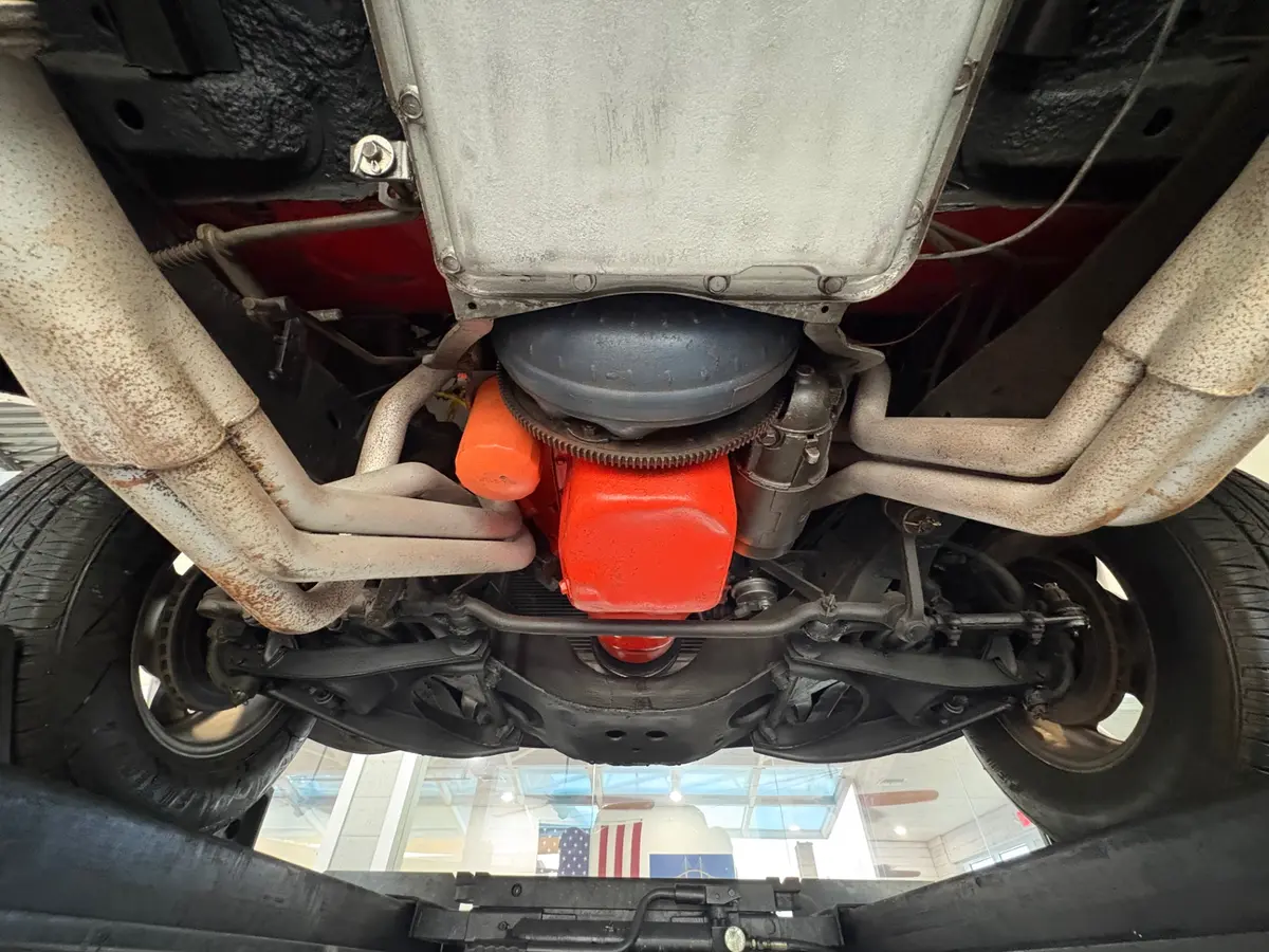Vehicle photo 48