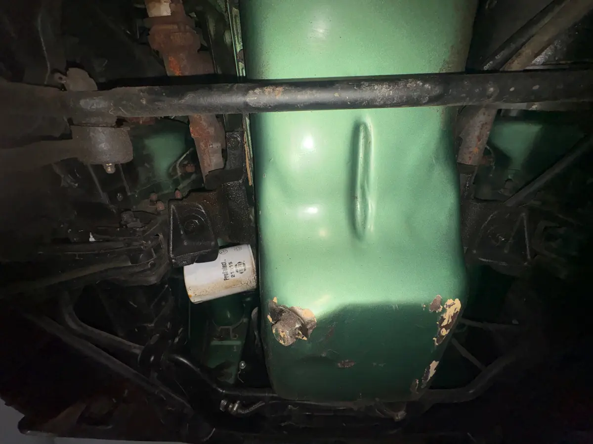 Vehicle photo 52