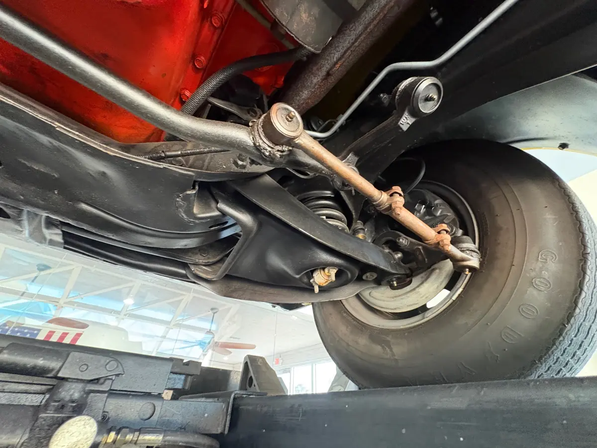 Vehicle photo 61