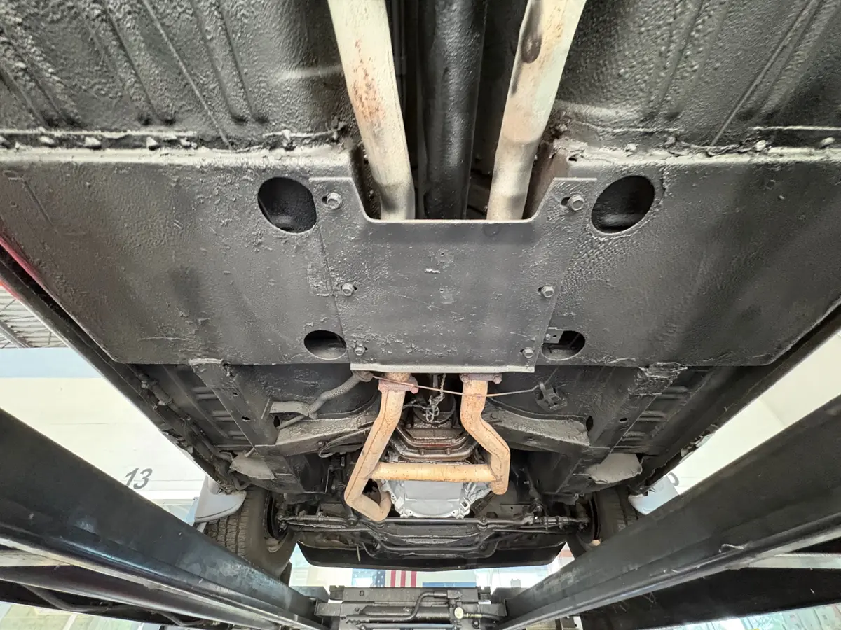 Vehicle photo 53