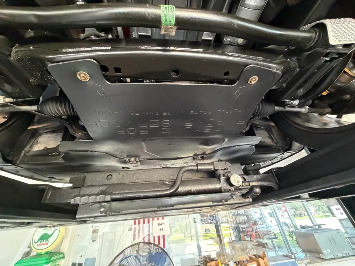 Vehicle photo 51