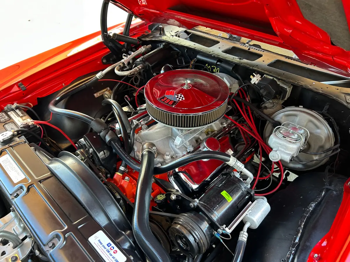 Vehicle photo 27