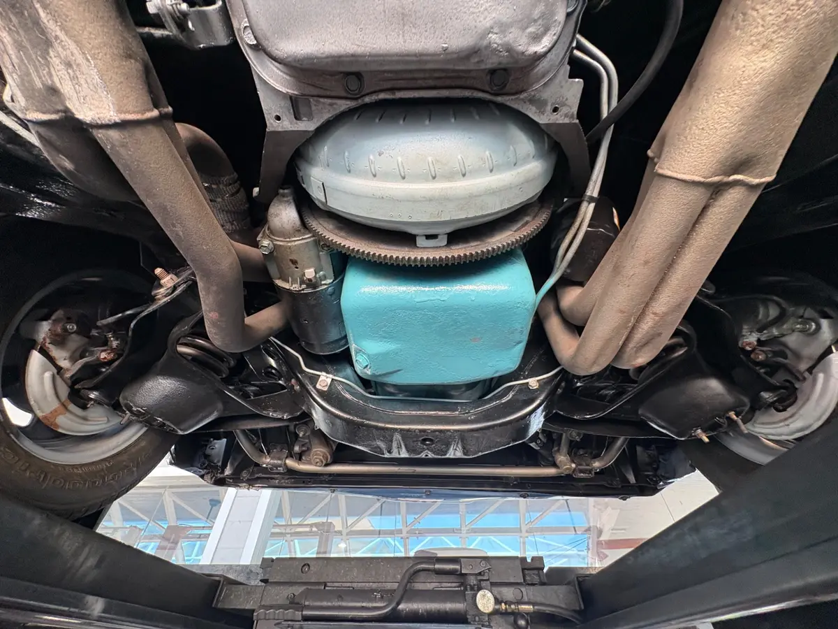 Vehicle photo 61