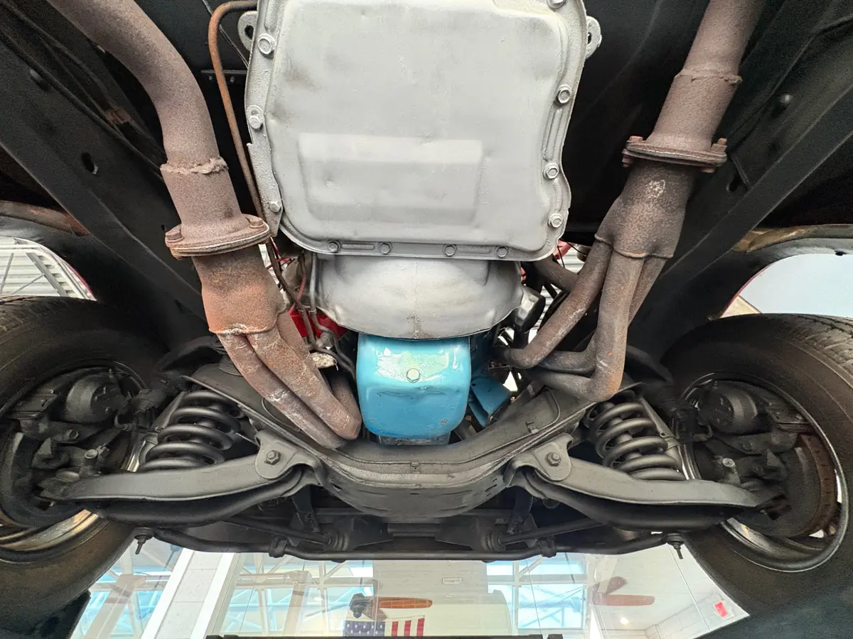 Vehicle photo 49