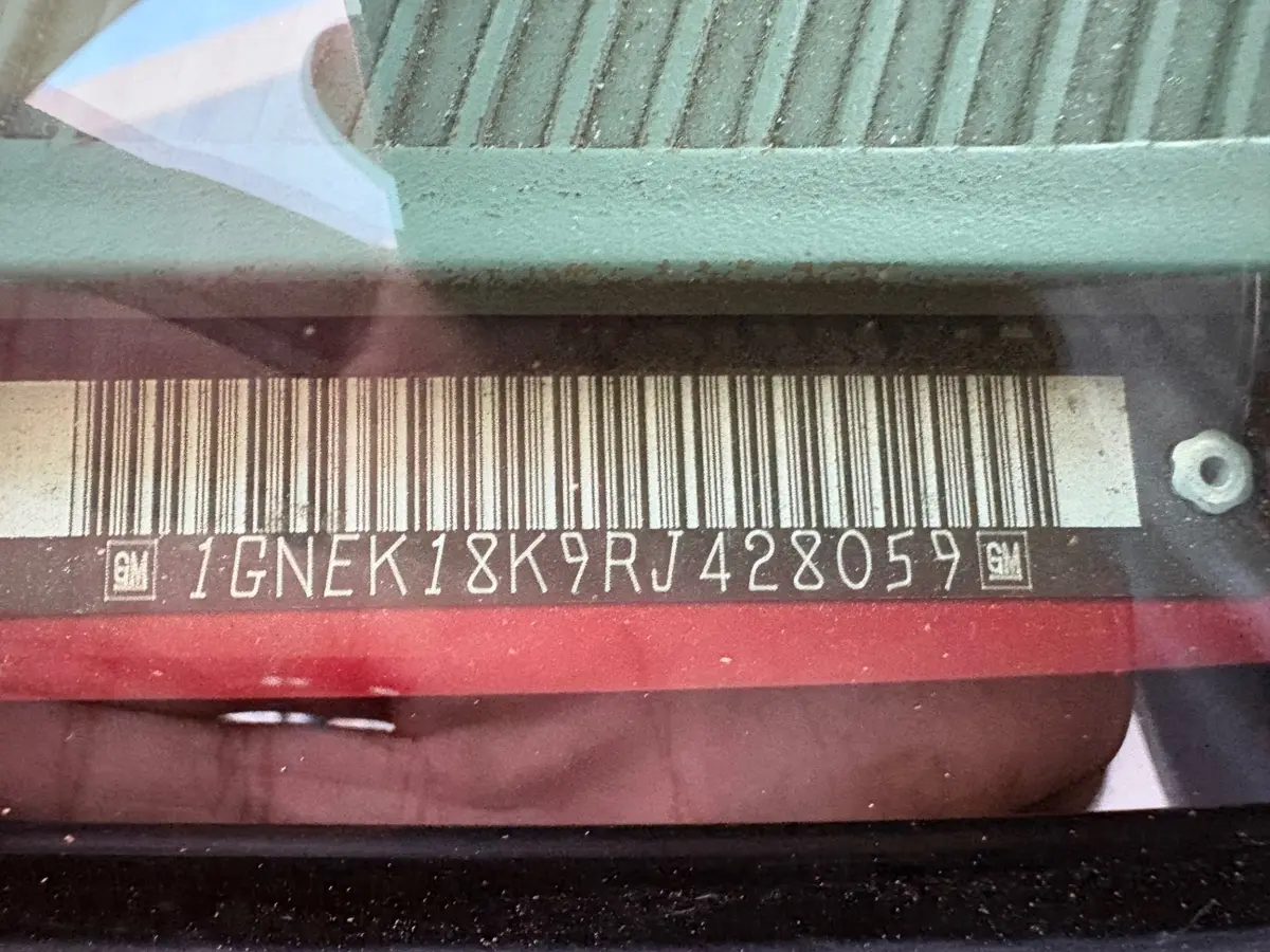 Vehicle photo 21