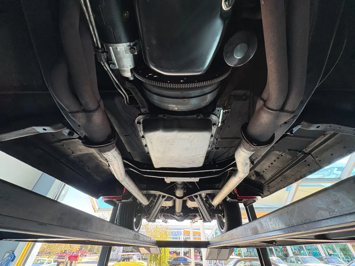 Vehicle photo 53
