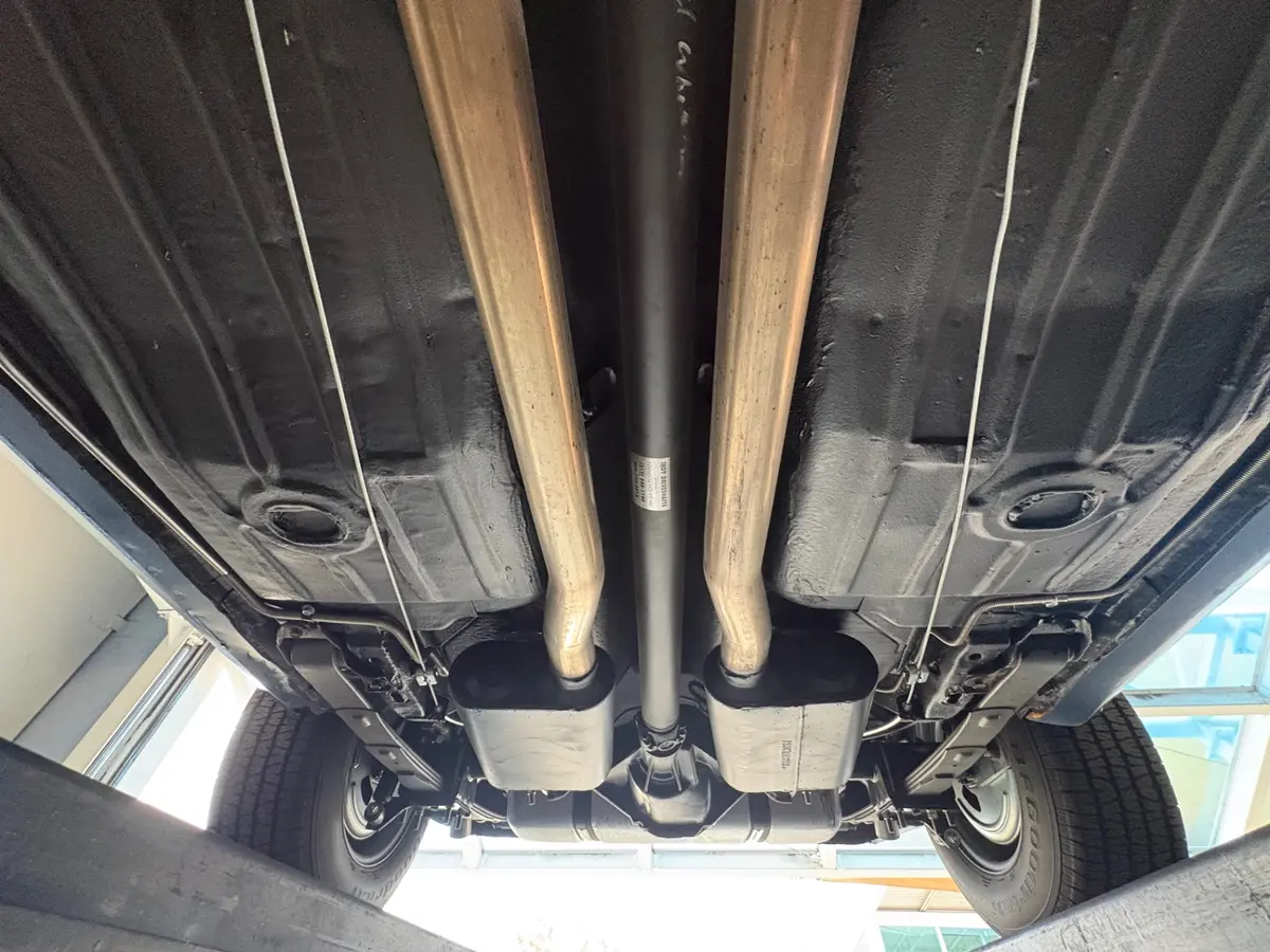 Vehicle photo 69