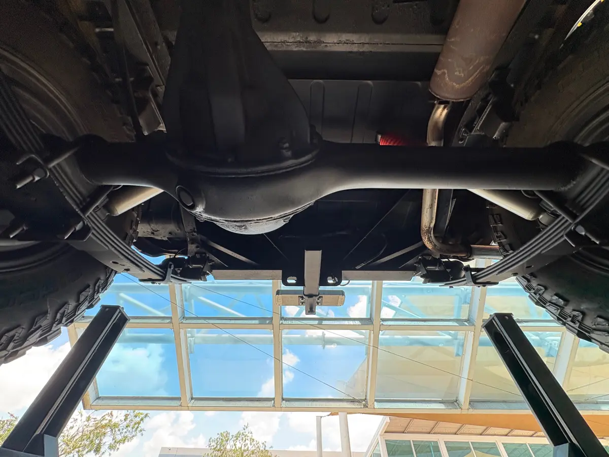 Vehicle photo 55