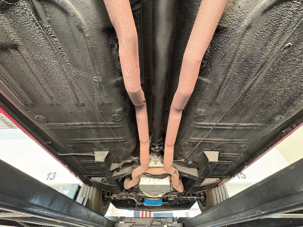 Vehicle photo 50