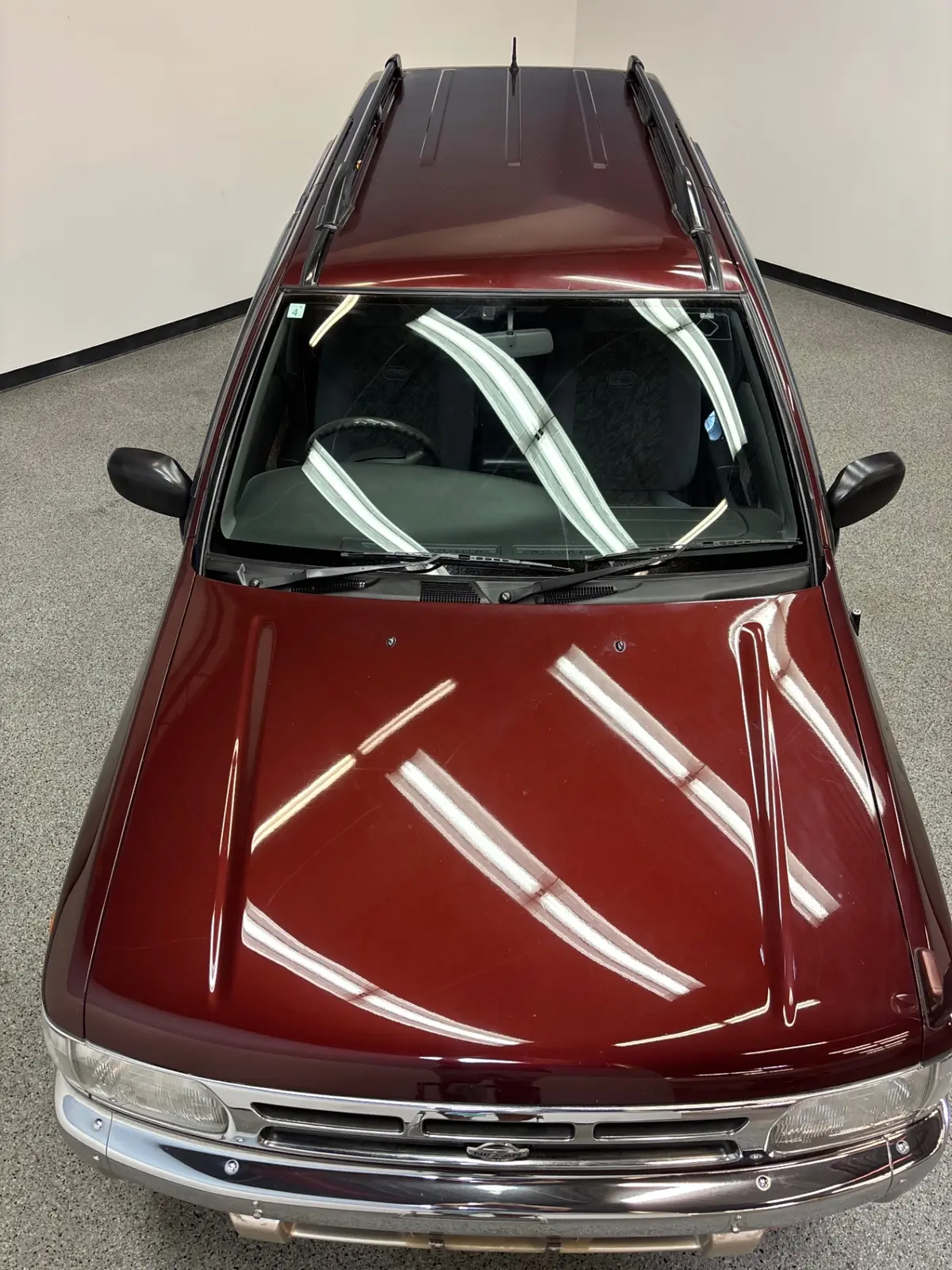 Vehicle photo 10