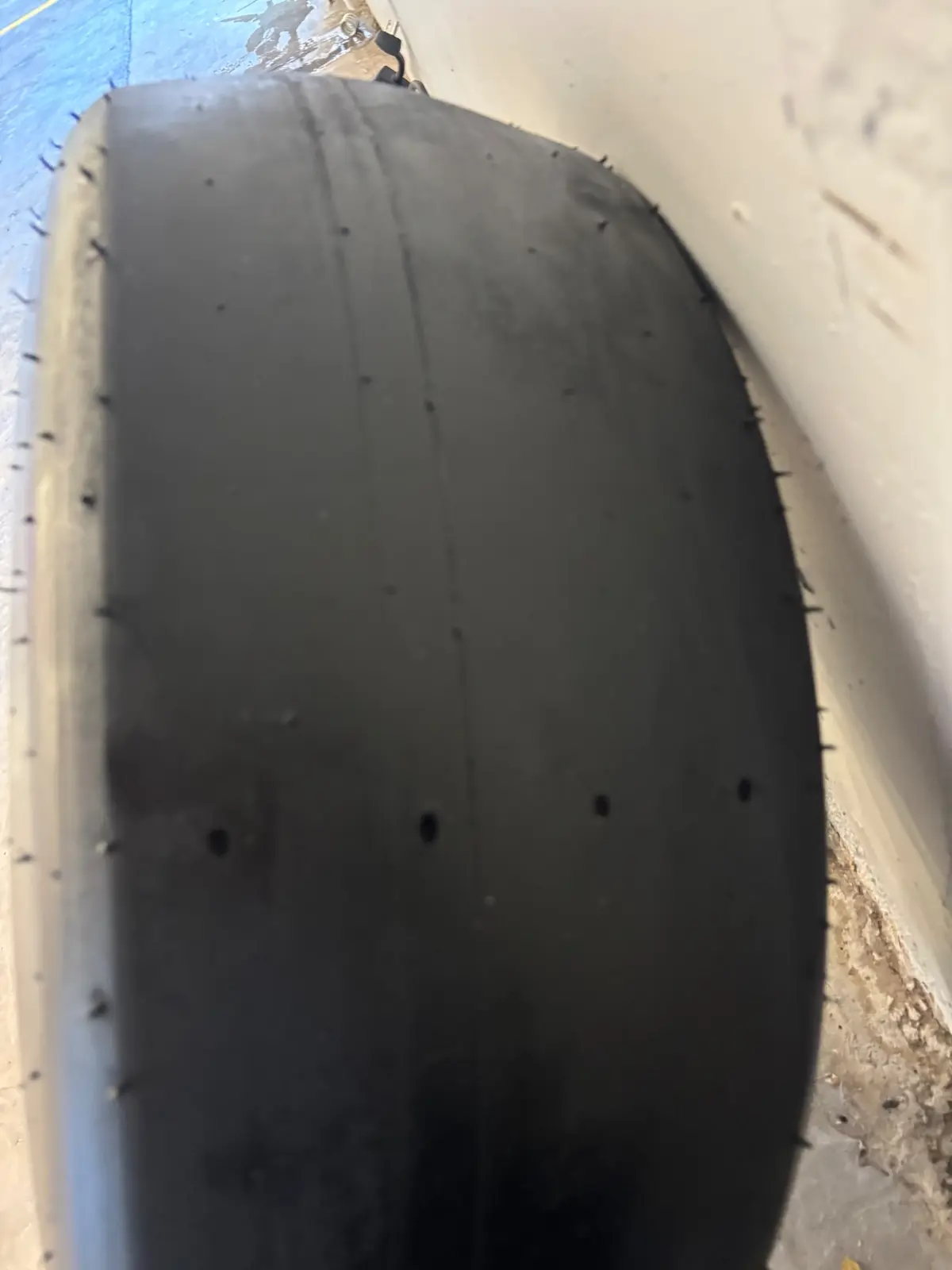 Vehicle photo 23