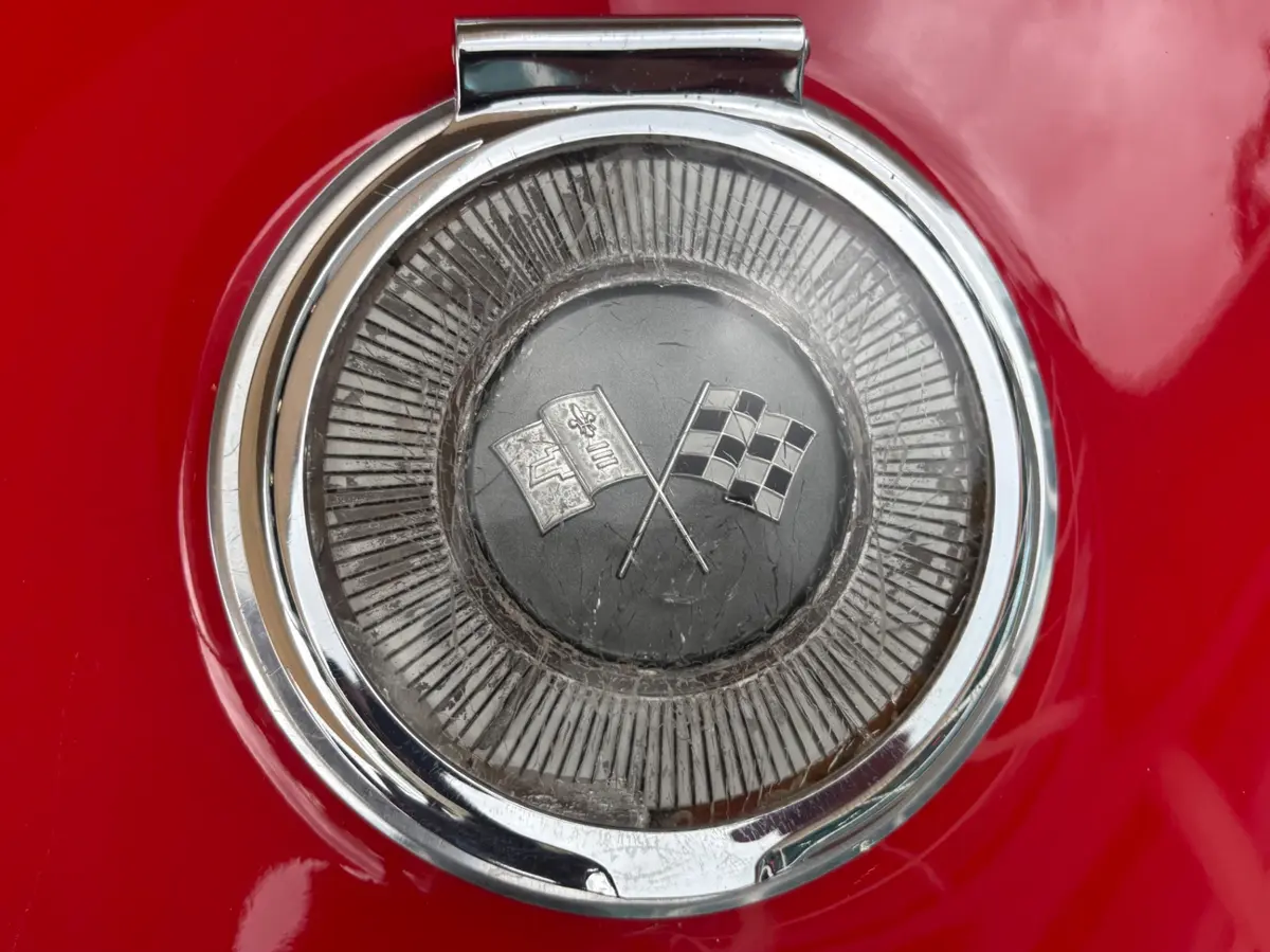 Vehicle photo 22