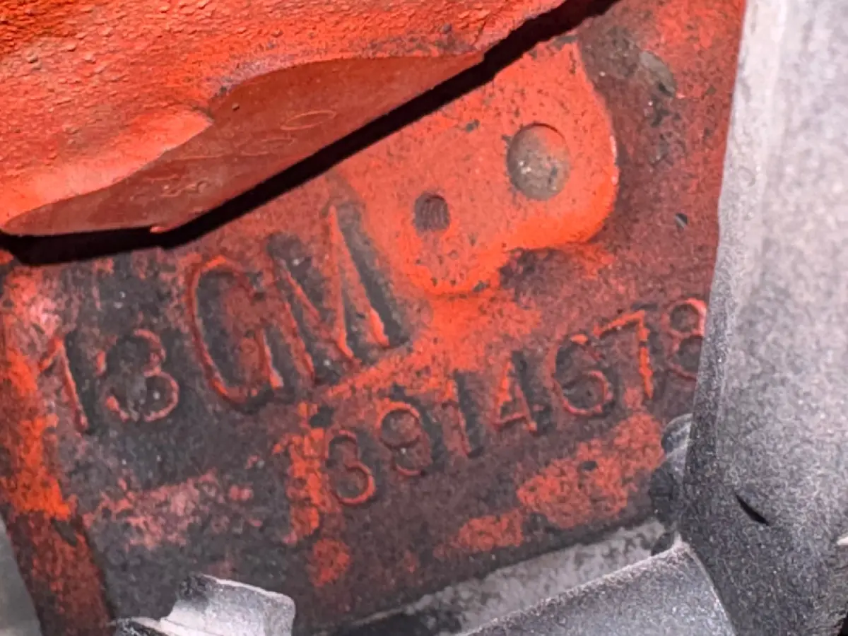Vehicle photo 32