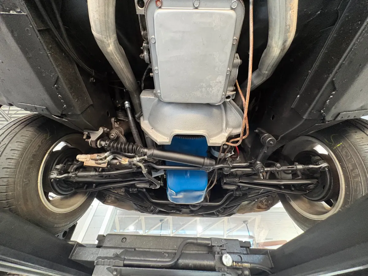 Vehicle photo 47