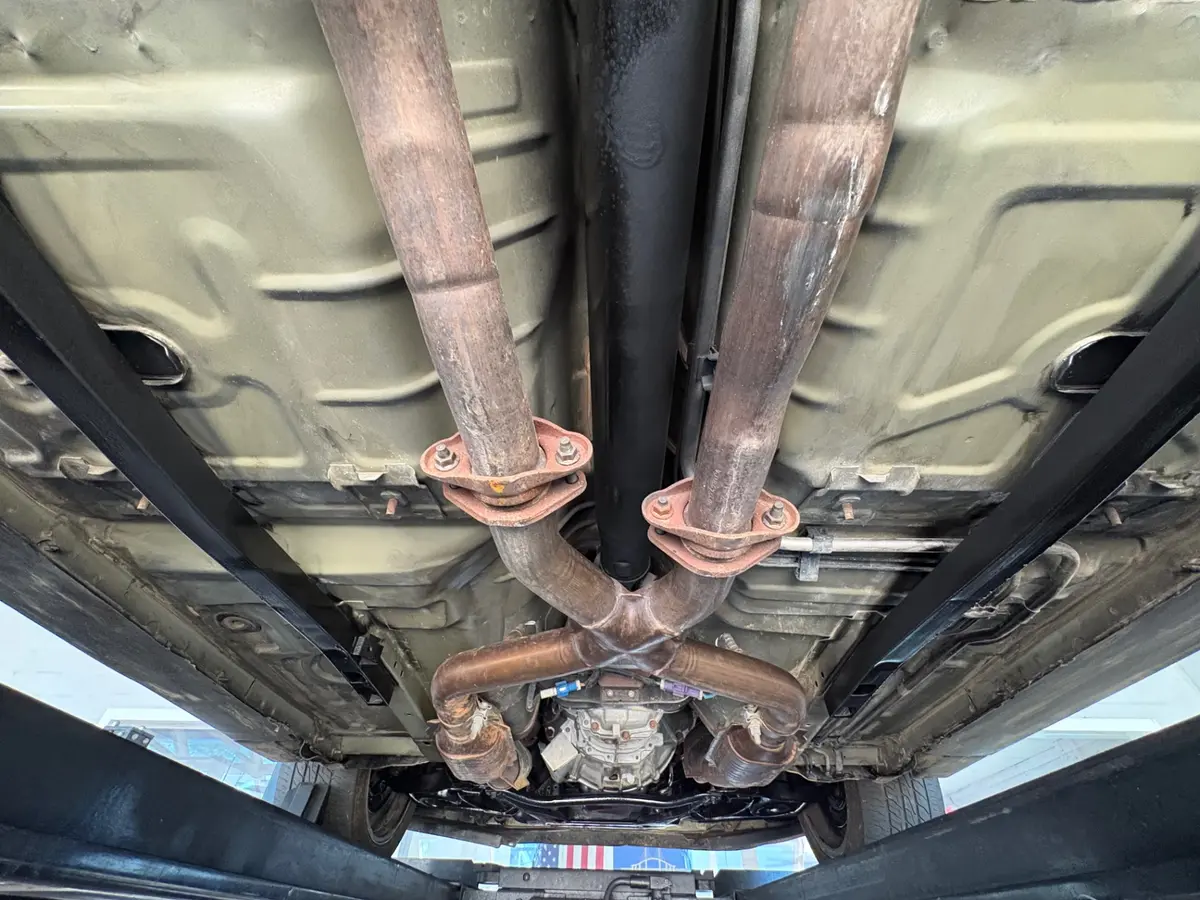 Vehicle photo 47