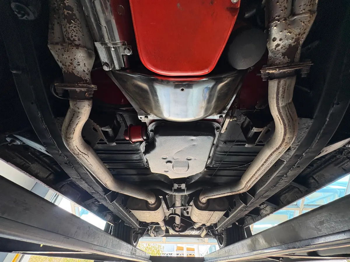 Vehicle photo 51