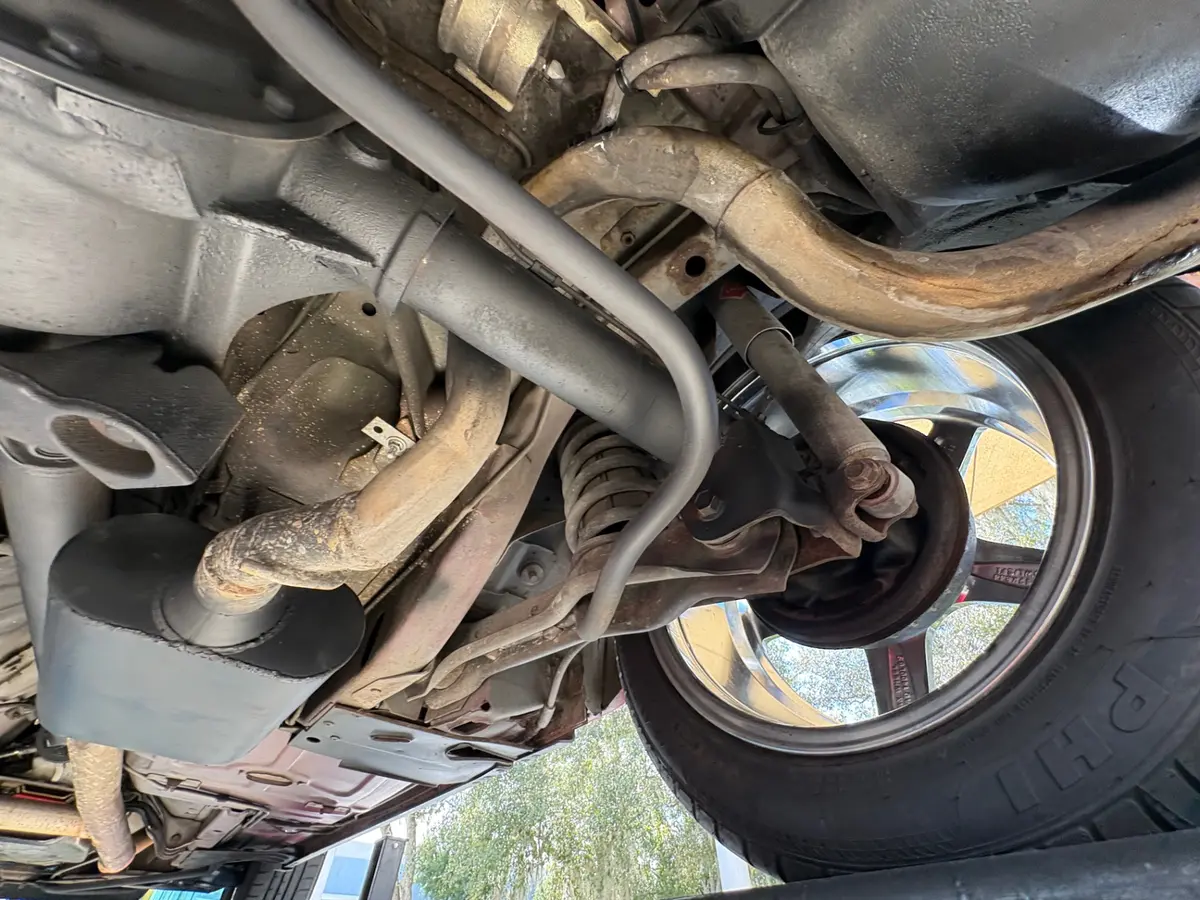 Vehicle photo 51