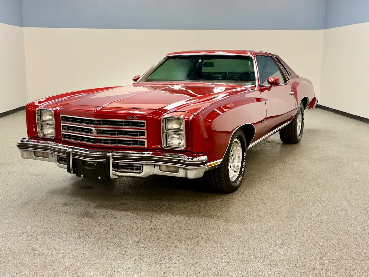Vehicle photo 1