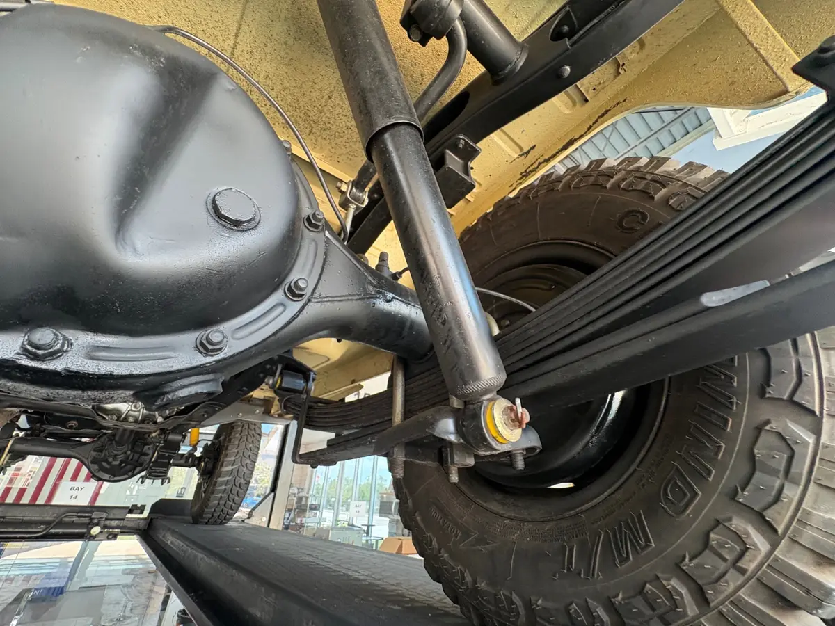 Vehicle photo 45