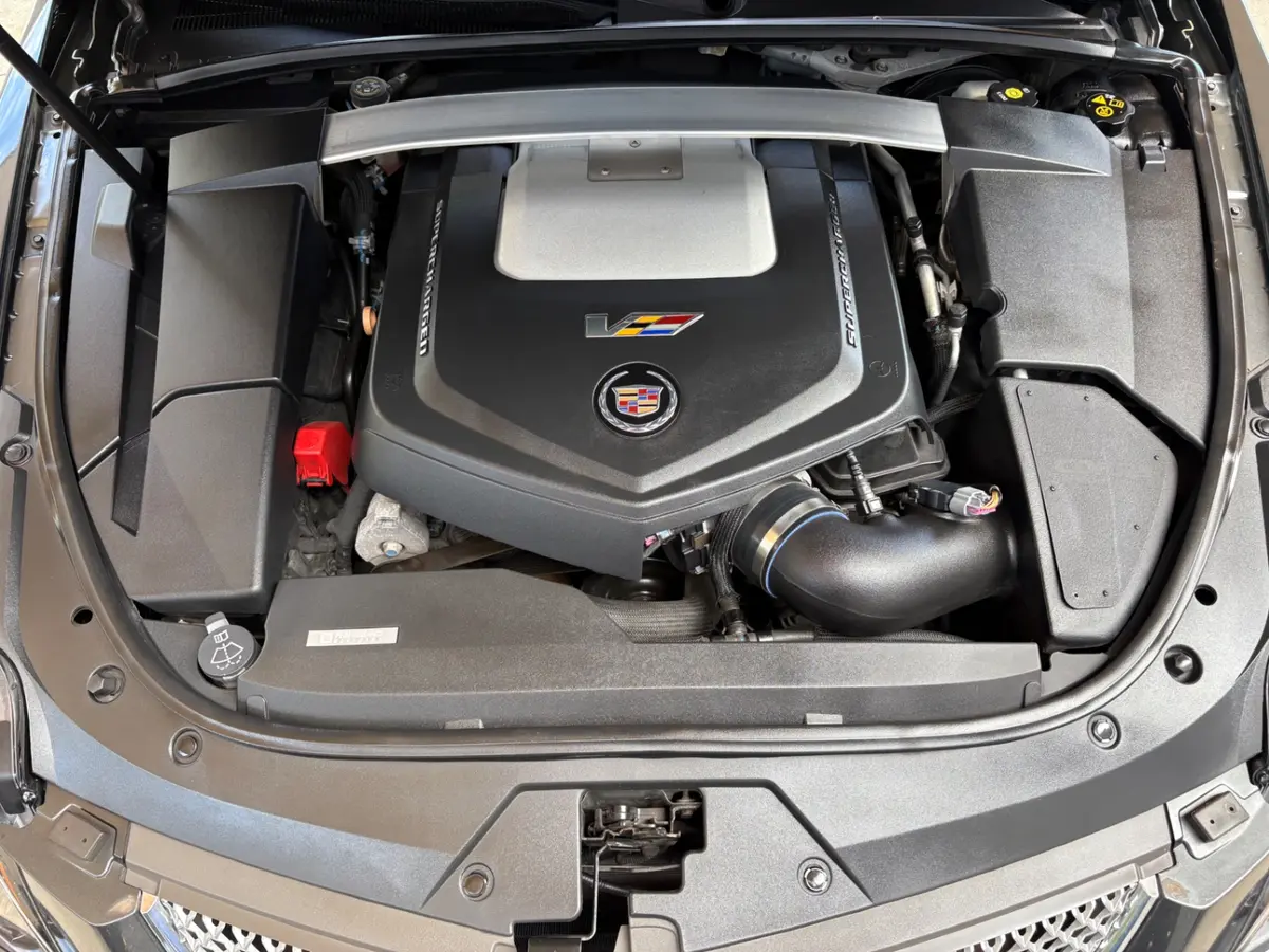 Vehicle photo 27