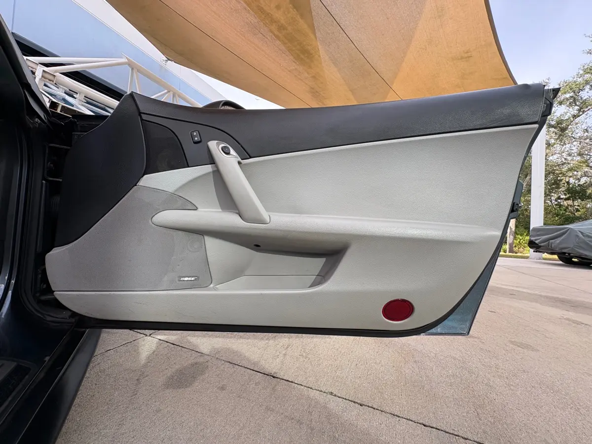 Vehicle photo 40